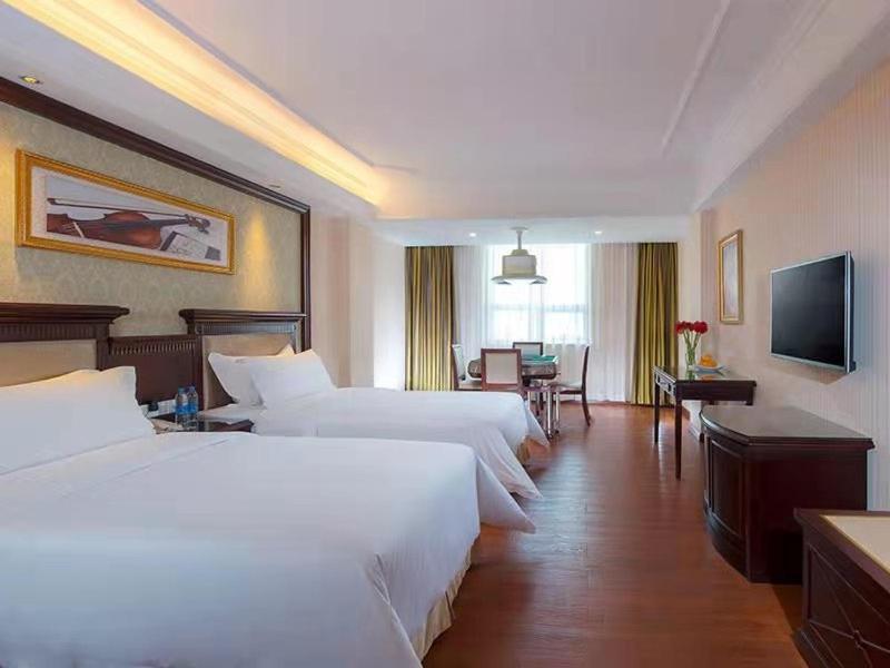 Xin'an  Vienna Hotel Baoan Liutang מראה חיצוני תמונה